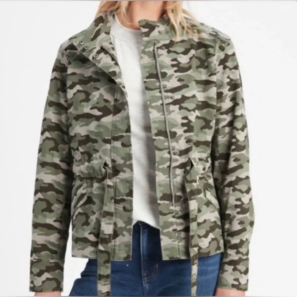 Petite Banana Republic Army Camo Moto Wrap Jacket